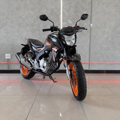 HONDA CB TWISTER 